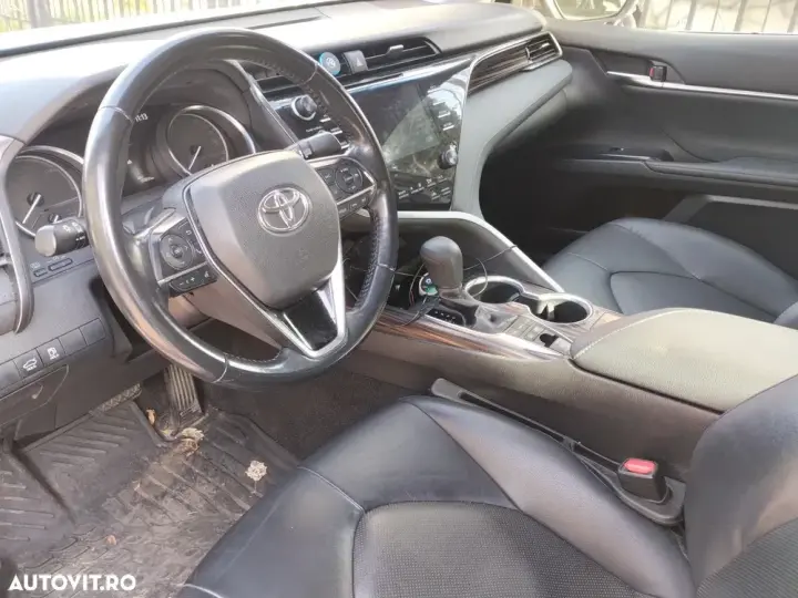 Toyota Camry Executive