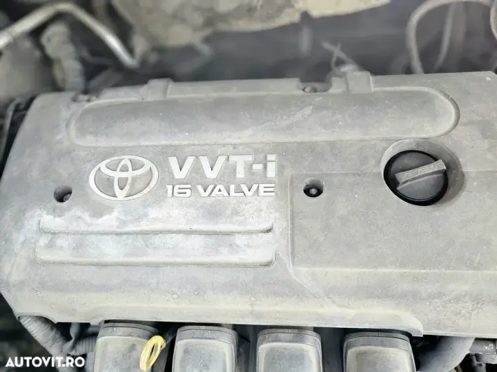 Toyota Avensis II 1.8 Sdn. Sol