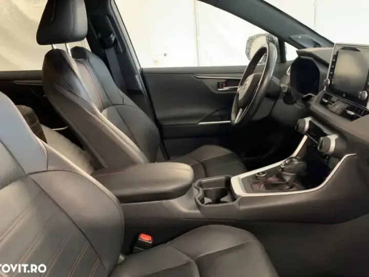 Toyota RAV4 V Technik- und Style Paket