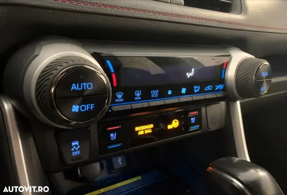 Toyota RAV4 V Technik- und Style Paket — imagine 6