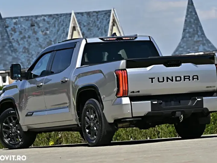 Toyota Tundra III