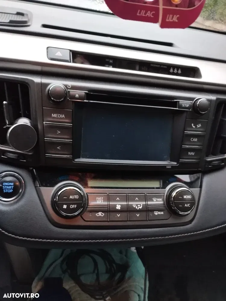 Toyota RAV4 IV 2.2 D-4CAT 4WD Aut Executive — imagine 6