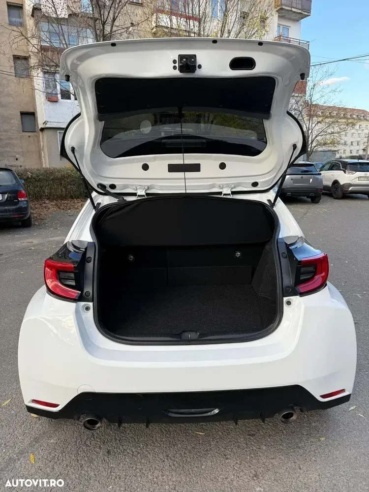 Toyota Yaris GR 1.6l Turbo Performance — imagine 3