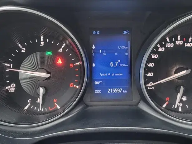 Toyota Avensis 2.0 D-4D Executive