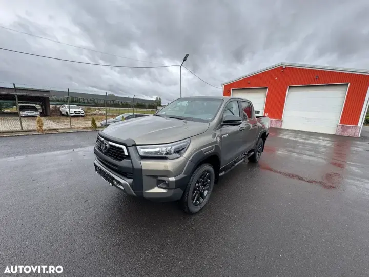 Toyota Hilux 4x4 Double Cab MHEV Autm. Invincible