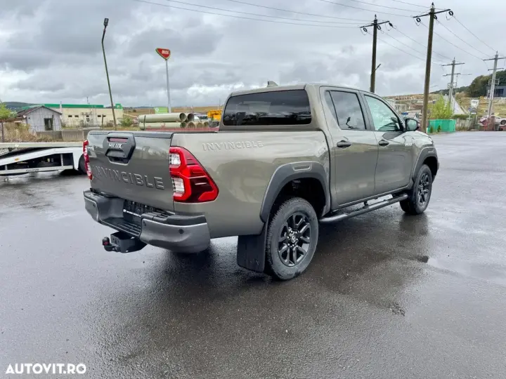 Toyota Hilux 4x4 Double Cab MHEV Autm. Invincible