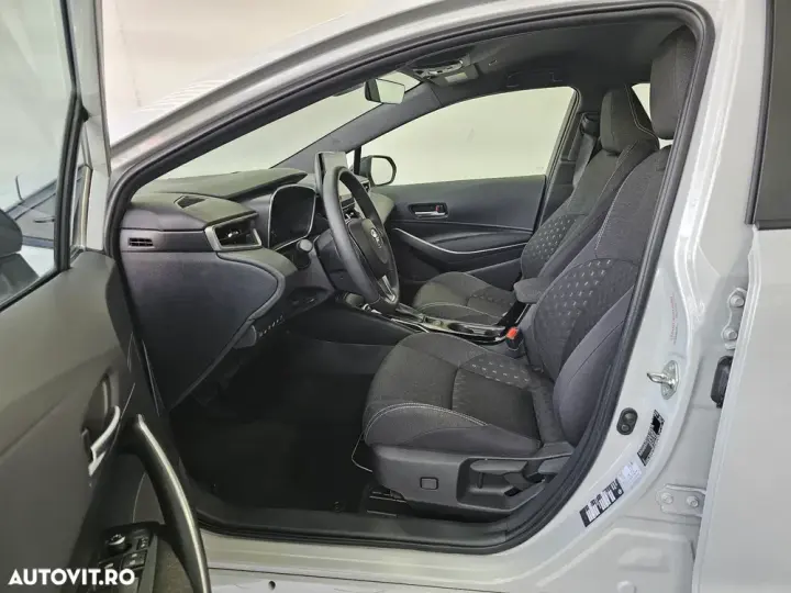 Toyota Corolla XII 1.8 HSD Business