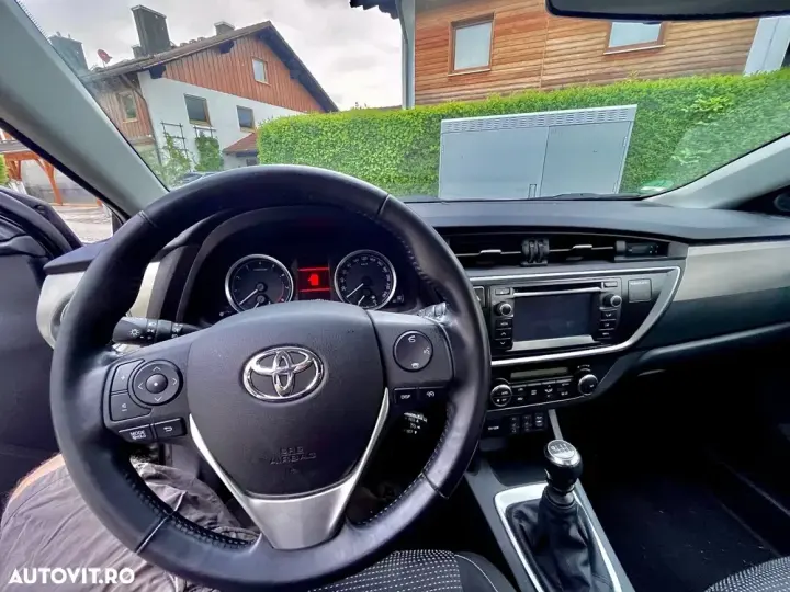Toyota Auris II 1.6 Valvematic START Edition