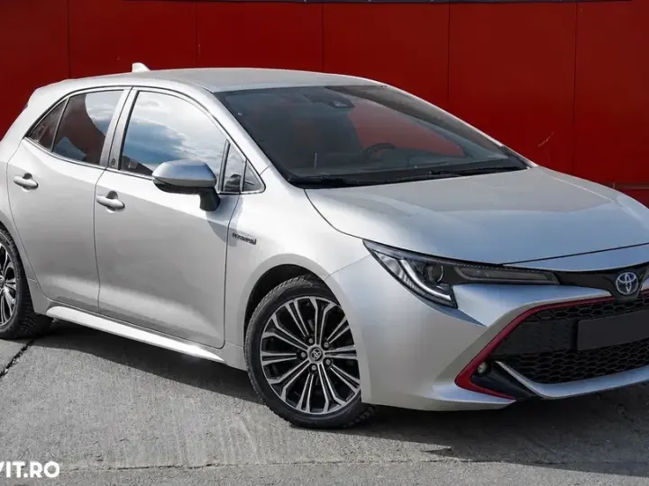 Toyota Corolla XII 1.8 Team Deutschland