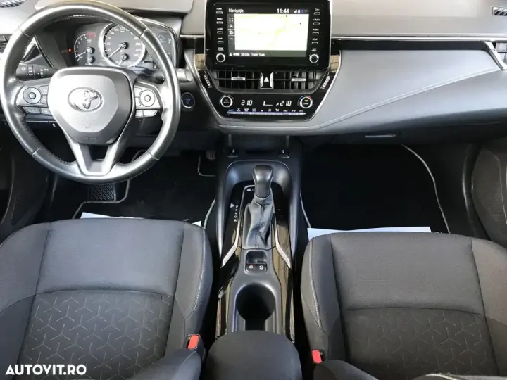 Toyota Corolla XII 1.8 Business Edition