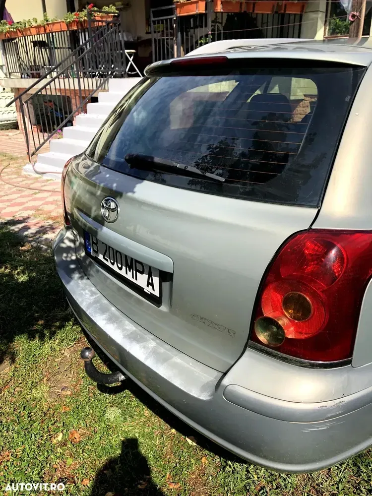 Toyota Avensis II 2.0 D4D S/W Sol — imagine 3