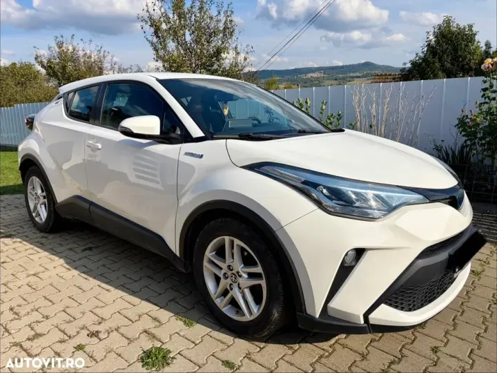 Toyota C-HR 1.8 HSD 4x2 CVT C-enter