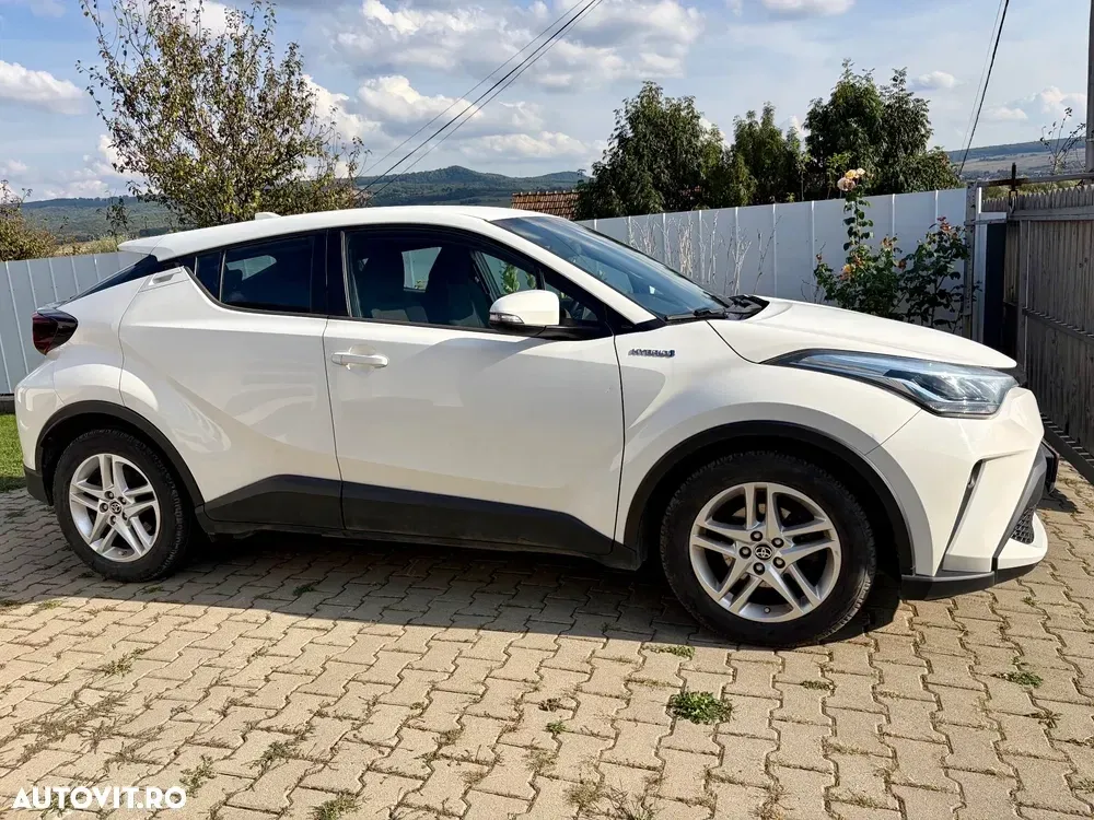 Toyota C-HR 1.8 HSD 4x2 CVT C-enter — imagine 2