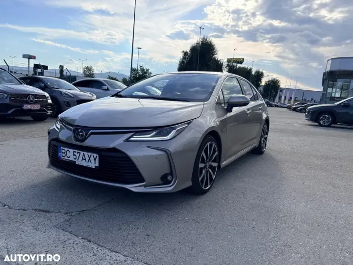 Toyota Corolla XII 1.8 HEV Business