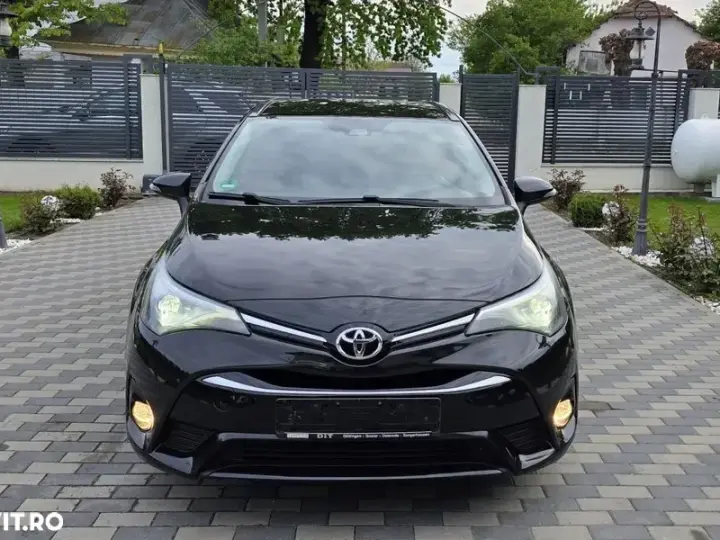 Toyota Avensis III 2.0 D-4D Executive