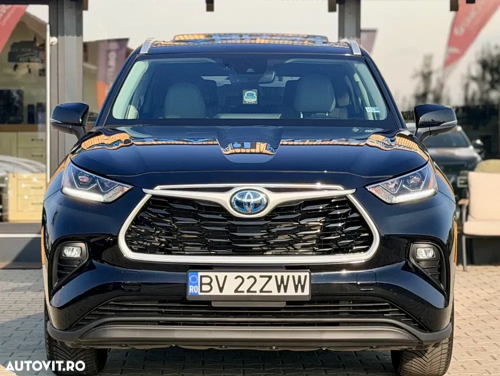 Toyota Highlander IV — imagine 2
