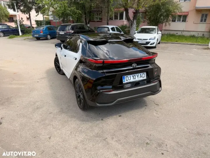 Toyota C-HR 2.0 Hybrid AWD GR SPORT Edition