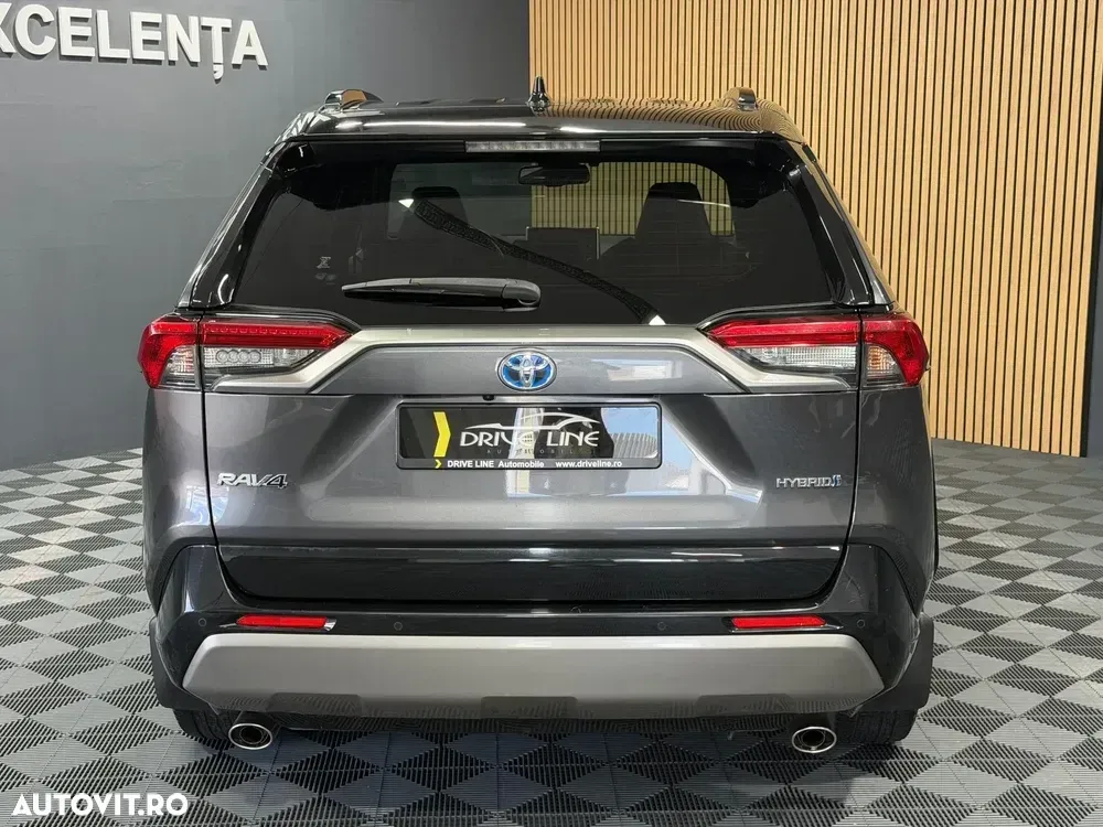 Toyota RAV4 — imagine 6