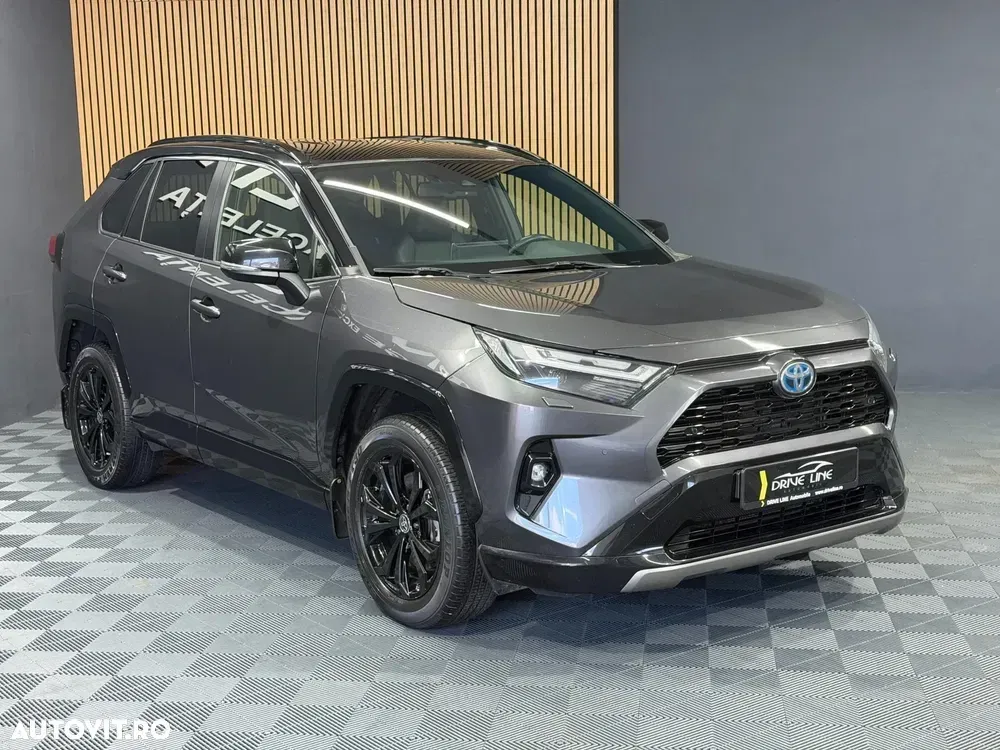 Toyota RAV4 — imagine 4
