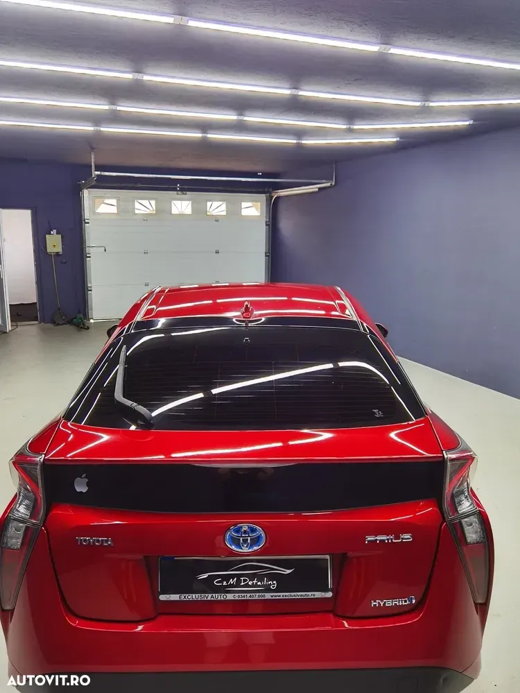 Toyota Prius IV Hybrid Comfort — imagine 3