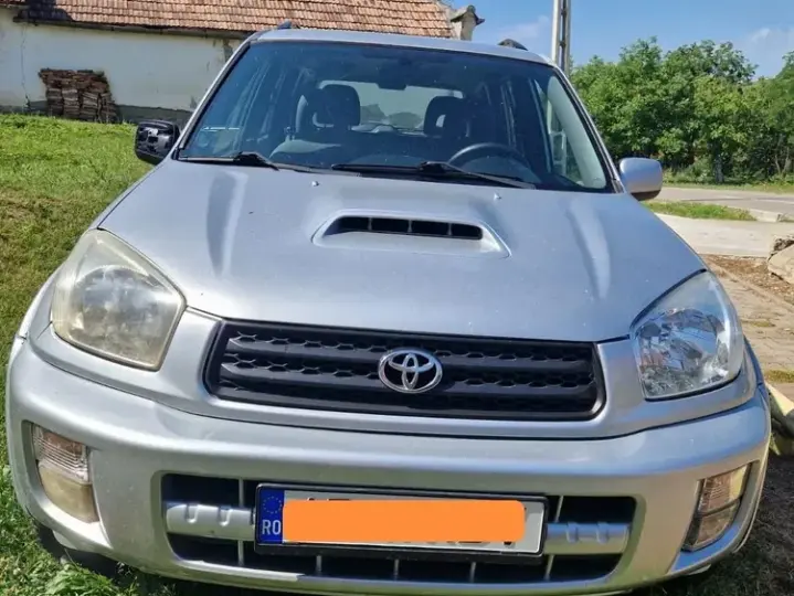 Toyota RAV4 II 2.0 D-4D Sol