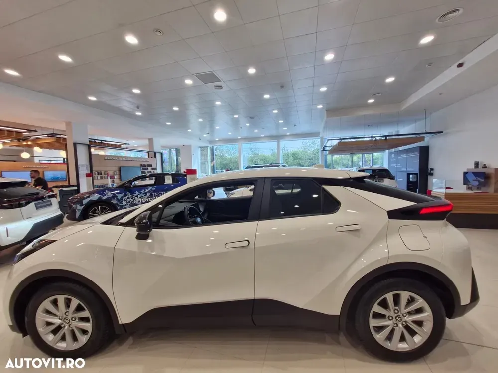 Toyota C-HR — imagine 4