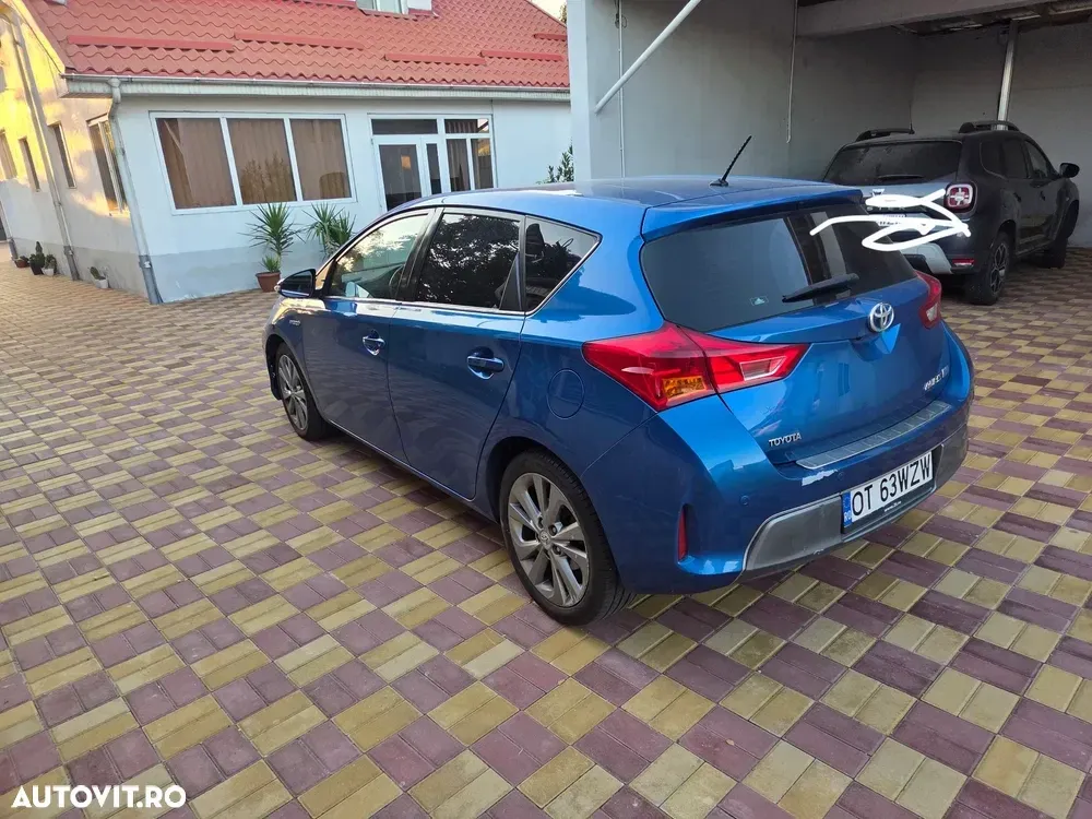 Toyota Auris II — imagine 6