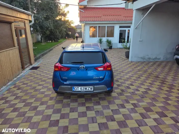 Toyota Auris II
