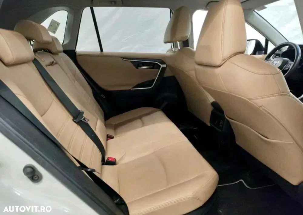 Toyota RAV4 V 2.5 VVT-iE 4x4 Dynamic — imagine 4