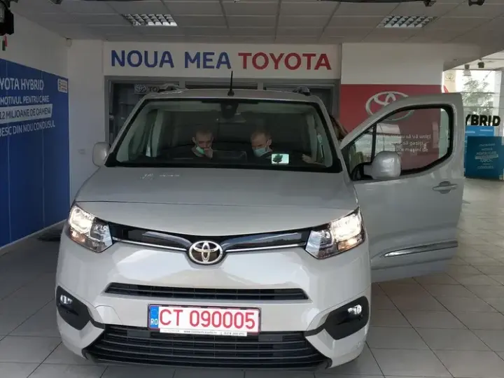 Toyota Proace 1.2 130CP 8AT 6+1 L2H1 Family+