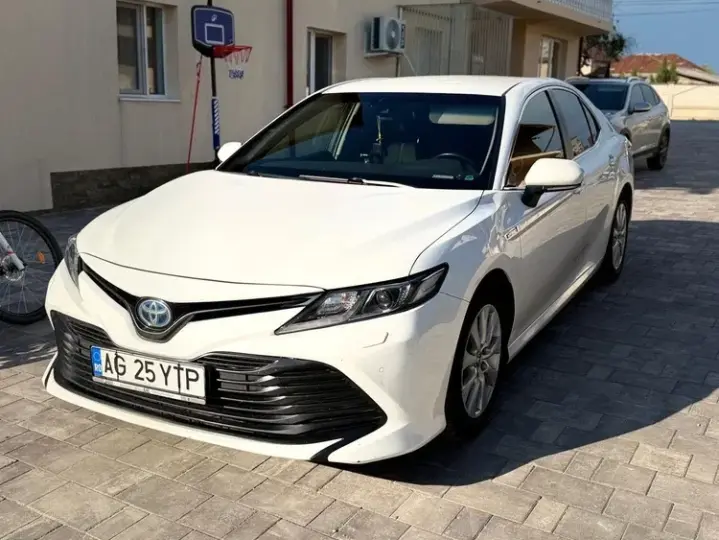 Toyota Camry VIII 2.5 Dynamic