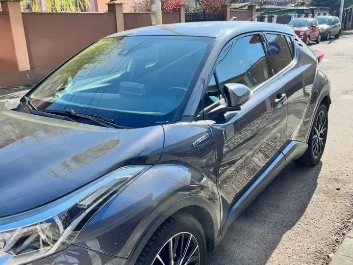 Toyota C-HR 1.8 HSD 122 CP 4x2 CVT C-ult Style