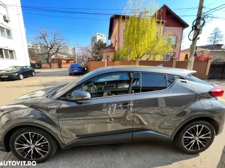Toyota C-HR 1.8 HSD 122 CP 4x2 CVT C-ult Style