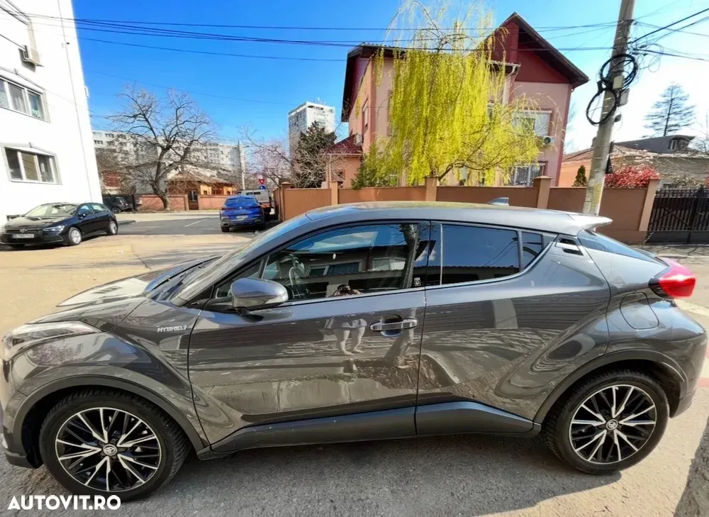 Toyota C-HR 1.8 HSD 122 CP 4x2 CVT C-ult Style — imagine 2