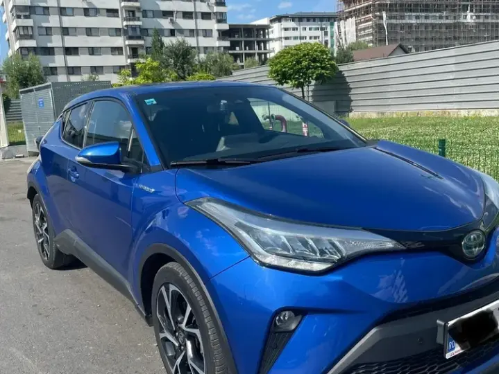 Toyota C-HR 1.8 HSD 122 CP 4x2 CVT C-enter