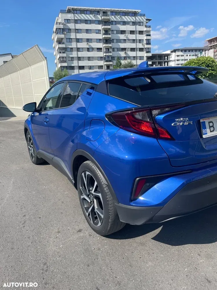Toyota C-HR 1.8 HSD 122 CP 4x2 CVT C-enter — imagine 4