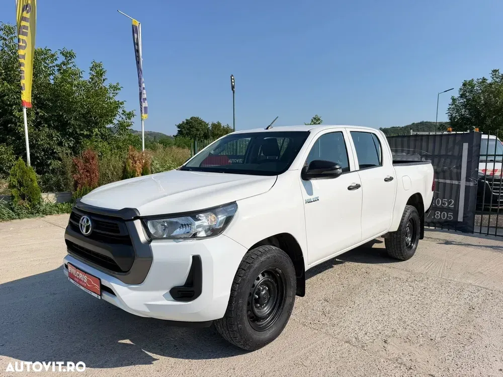 Toyota Hilux VIII 2.4D 150CP 4x4 Double Cab 6MT Style — imagine 3
