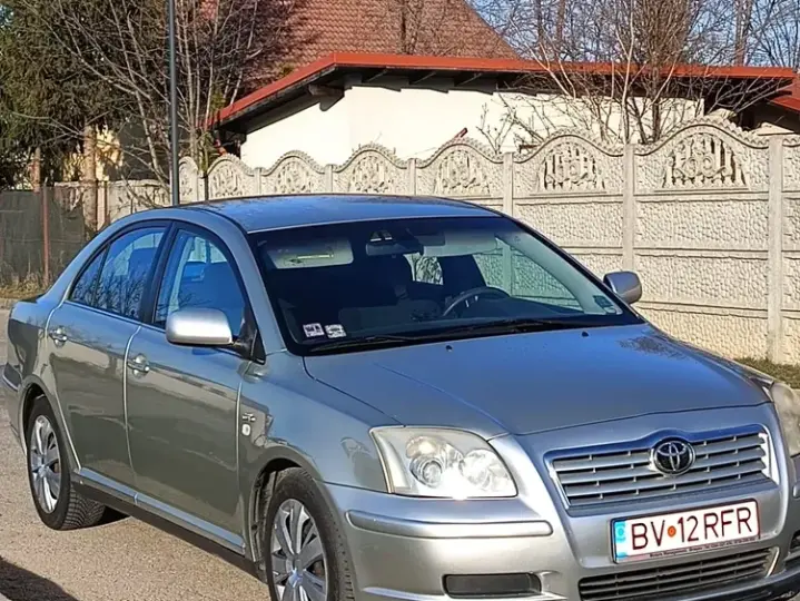 Toyota Avensis II 2.0 D4D Sdn. Terra