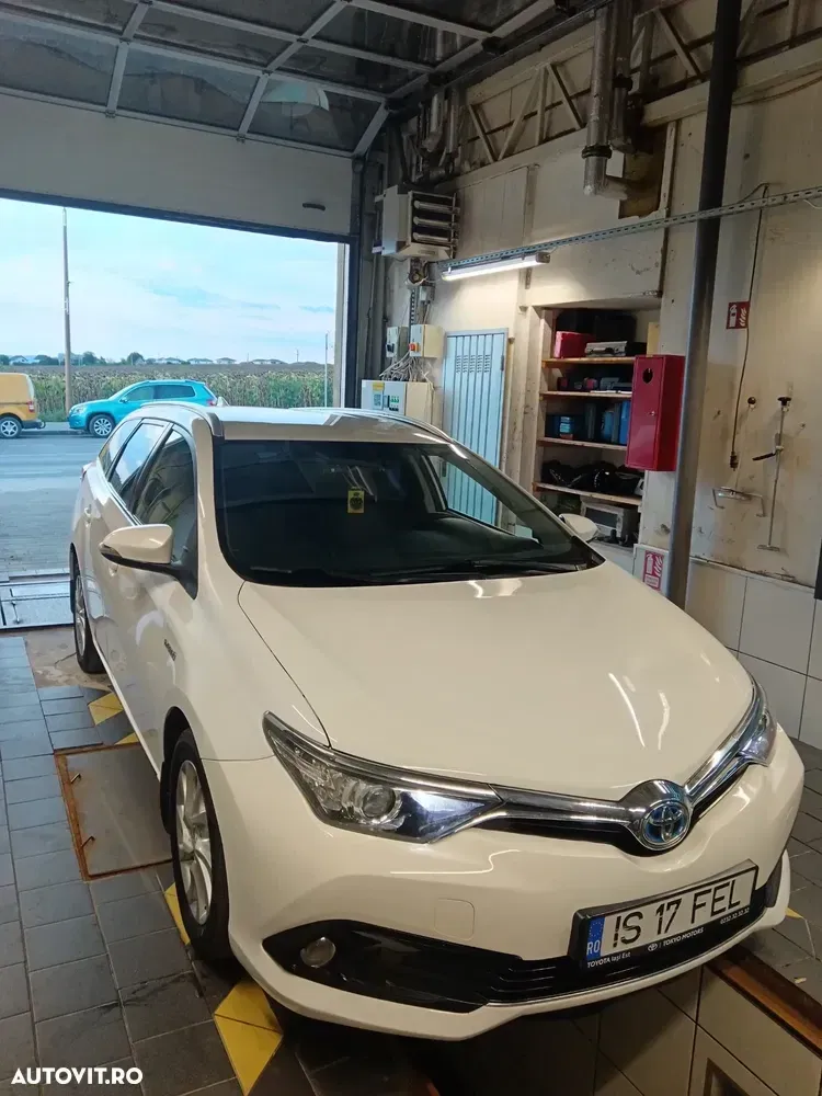 Toyota Auris — imagine 3