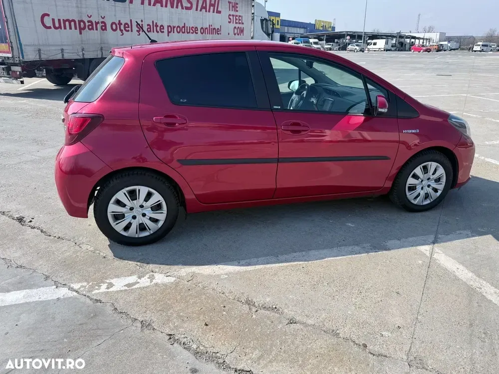 Toyota Yaris — imagine 2