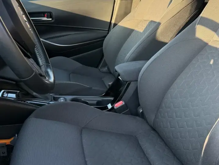 Toyota Corolla XII 1.8 HSD Business
