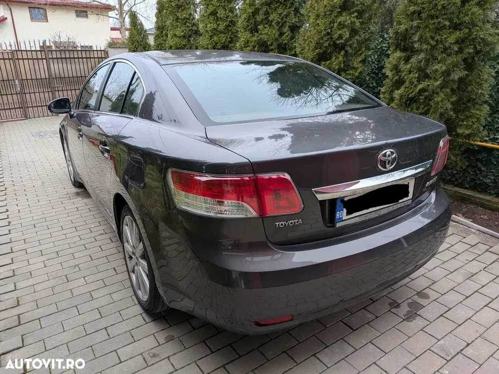 Toyota Avensis III 2.2 D-CAT Luxury — imagine 4