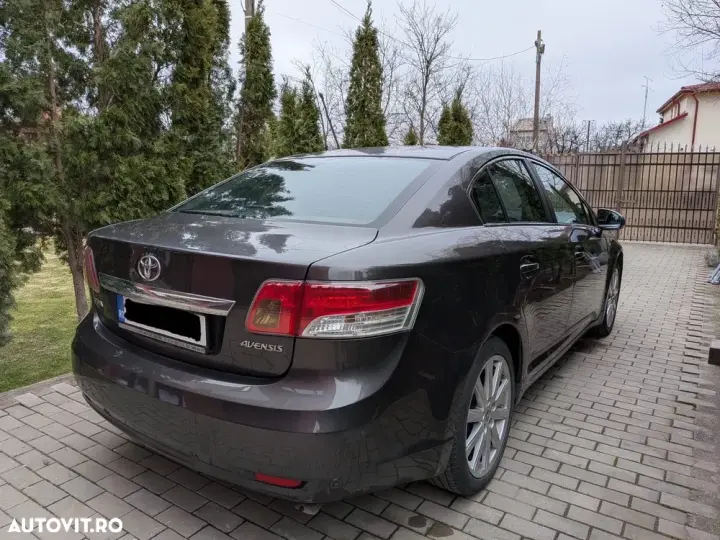 Toyota Avensis III 2.2 D-CAT Luxury