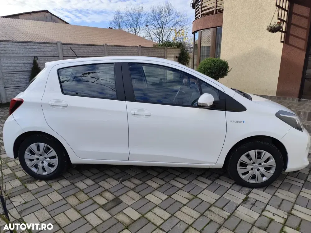 Toyota Yaris — imagine 3