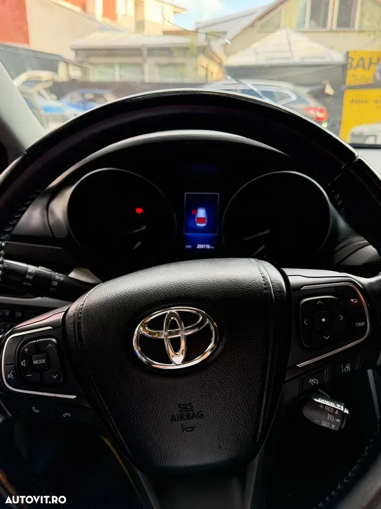 Toyota Avensis III 2.0 D-4D Executive — imagine 6