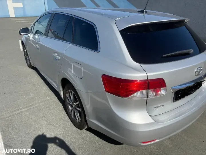 Toyota Avensis III 2.0 D-4D