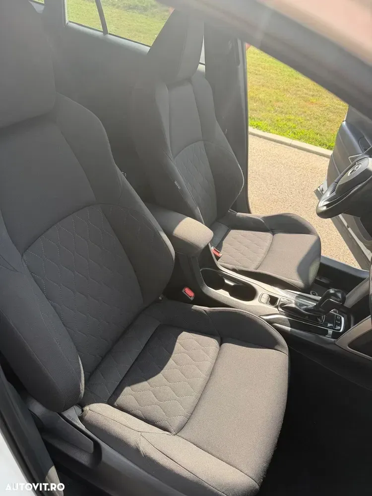 Toyota Corolla Cross — imagine 5