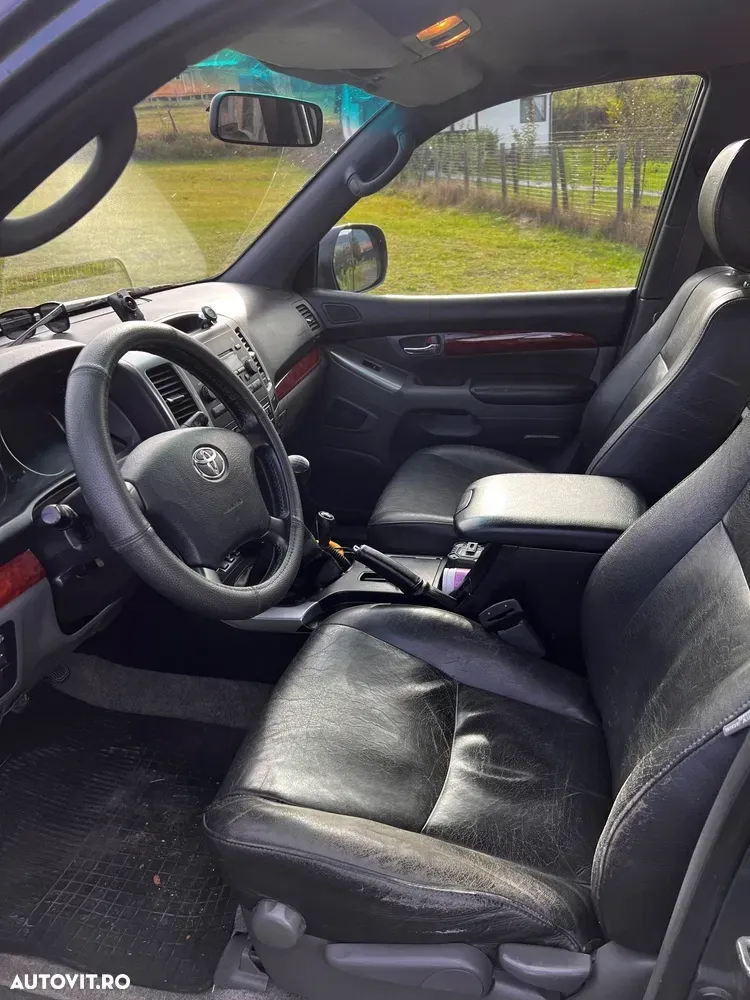Toyota Land Cruiser 3.0 TD-4D VX — imagine 5