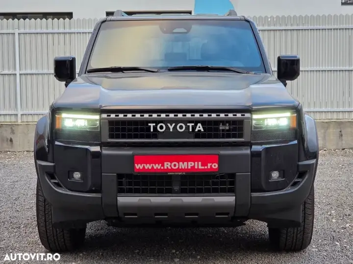 Toyota Land Cruiser 250
