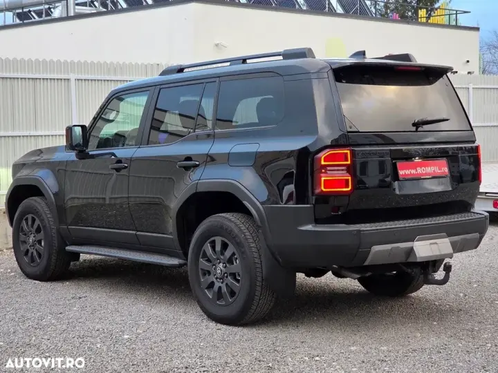 Toyota Land Cruiser 250